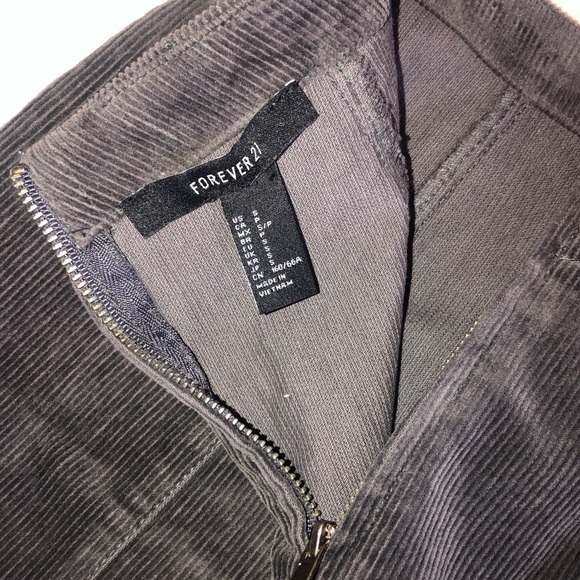 Corduroy grey mini skirt - Picture 3 of 3